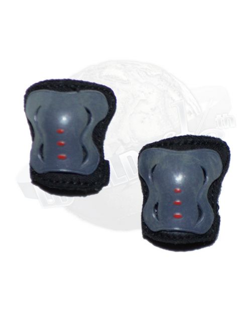 threeA AMC’s The Walking Dead Carol Peletier: Elbow Pads