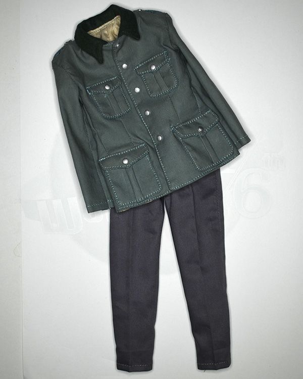 Star Ace Steve McQueen As Captain Virgil Hilts Exclusive Edition: German Unifrom Tunic & Trousers With Rank Insignia