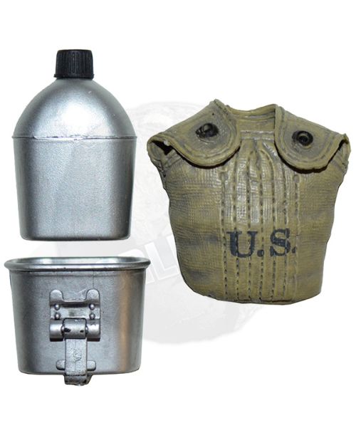 Blue Box Toys WWII US Army Canteen, Cup & Molded Pouch