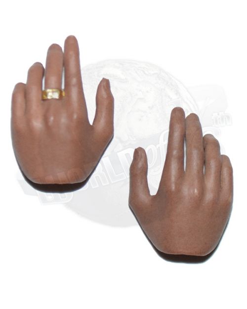 Win C. Studio Legendary Pacifist Singer: Relaxed Hand Set