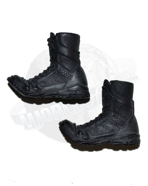 Sideshow Collectibles G.I. Joe Stormshadow Molded Tactical Boots In Running Motion #2