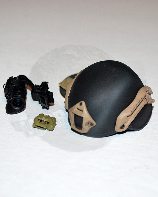 Soldier Story Iraq Special Operations Forces “ISOF”: MICH 2000 Helmet With Skull Painted At The Back, ACH Helmet Side Rail, 4-Point Chin Straps, NVD Mounting Bracket, PVS14 NVG Arm, PVS14 NVG & Surefire Helmet Light
