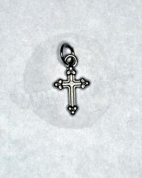Unknown Manufacturer Cross Necklace Pendant (Silver)